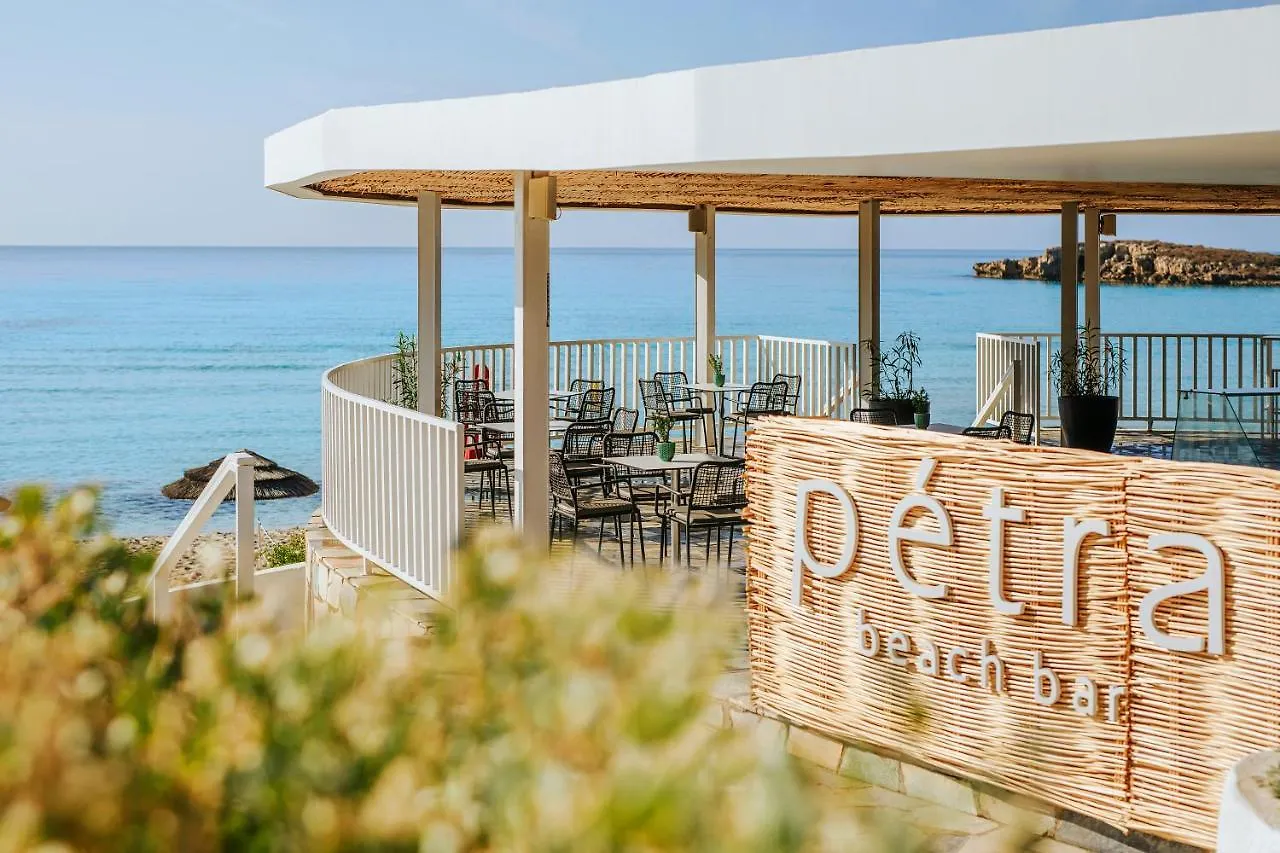 ****  Nissi Beach Resort Ajía Nápa Ciprus