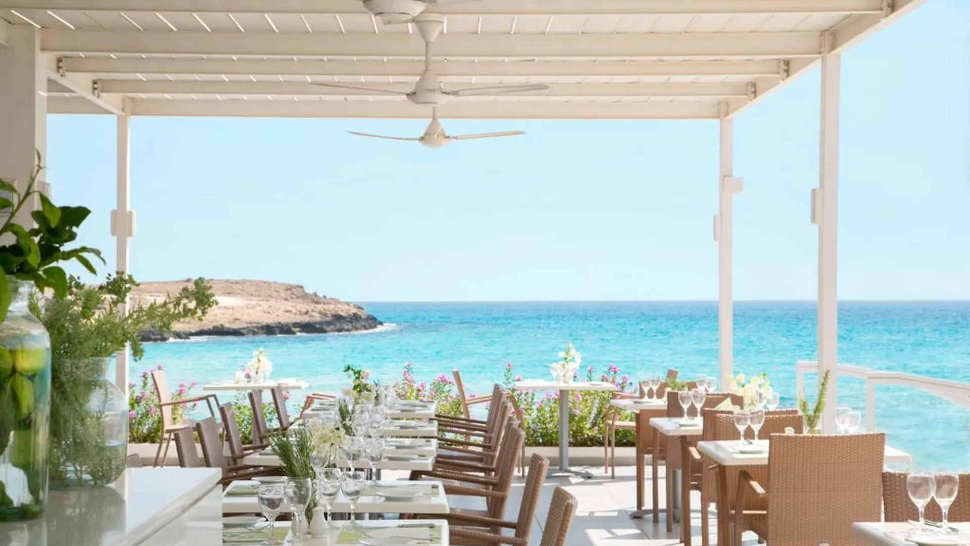 Nissi Beach Resort Ajía Nápa
