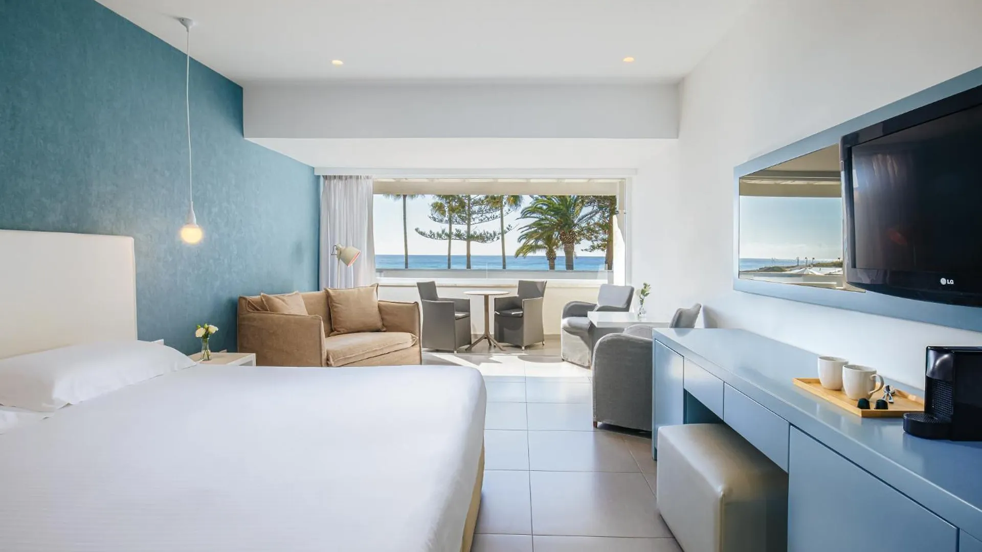 Nissi Beach Resort Ajía Nápa