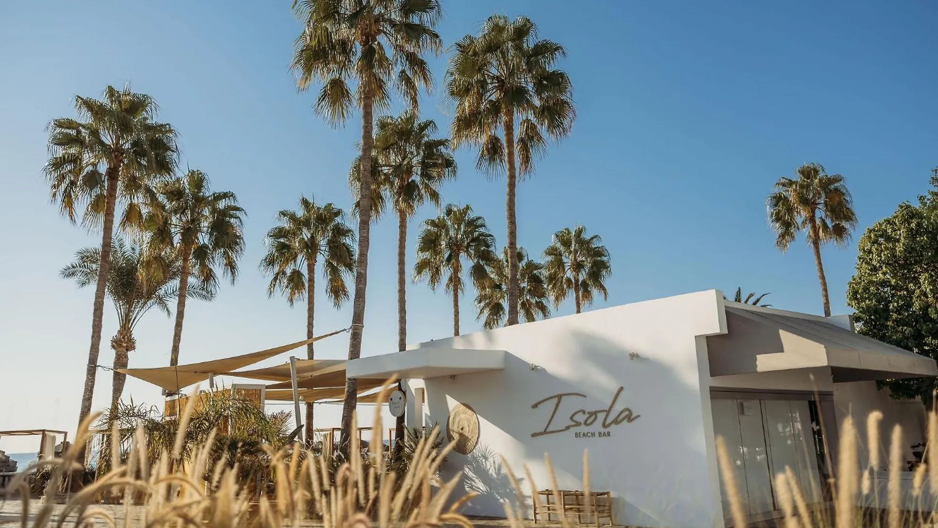 Nissi Beach Resort Ayia Napa 4*,
