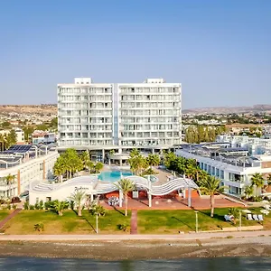 ليباي بيتش 5* لارنكا