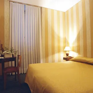 Hotel Orange Garden ***