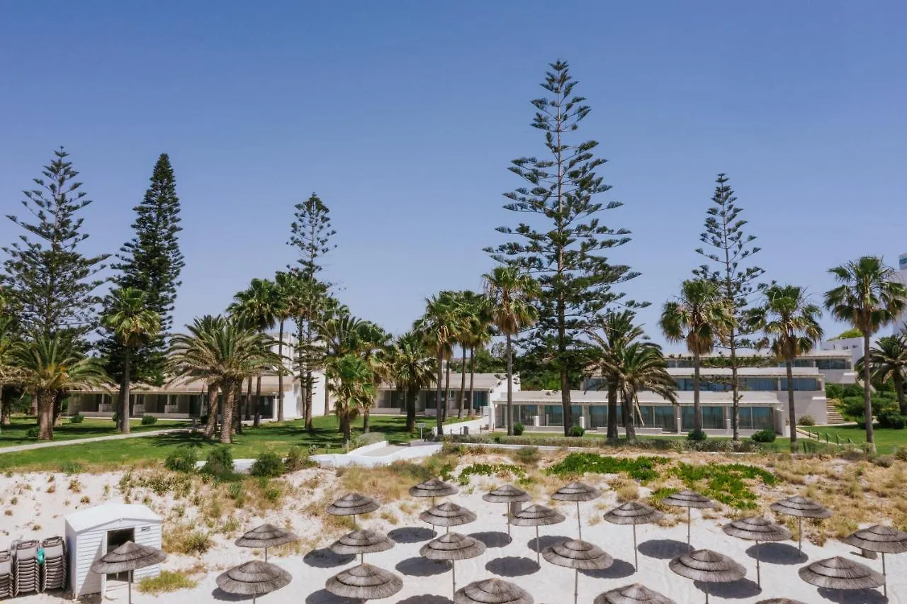 Nissi Beach Resort Ayia Napa 4*,